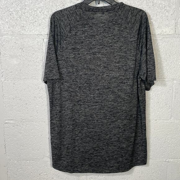 Under Armour Men's Tech 2.0 crew neck T-Shirt  Black Large - Picture 3 of 6